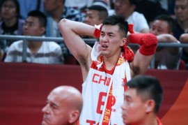 火箭男神郭艾伦表现神勇，带领球队取得连胜